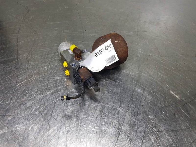 Hyundai HL760-9-3371217-31LM-10301-Valve/Ventile/Ventiel - Hydraulique: photos 1 Hyundai HL760-9-3371217-31LM-10301-Valve/Ventile/Ventiel - Hydraulique: photos 1