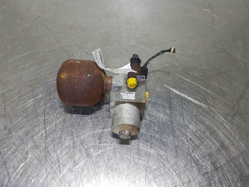 Hyundai HL760-9-3371217-31LM-10301-Valve/Ventile/Ventiel - Hydraulique: photos 2 Hyundai HL760-9-3371217-31LM-10301-Valve/Ventile/Ventiel - Hydraulique: photos 2