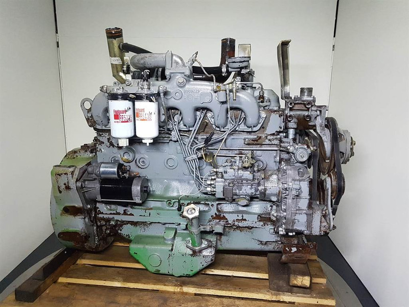 Iveco 8065T - Moteur pour Engins de chantier: photos 1 Iveco 8065T - Moteur pour Engins de chantier: photos 1