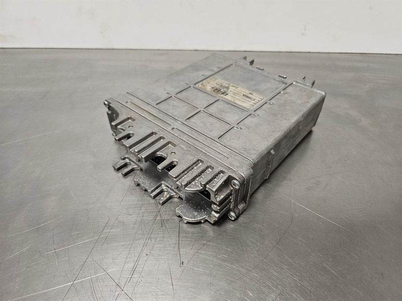 JCB 416 HT-ZF EST37A (24V)-ECU/Control box/Steuermodul - Système électrique pour Engins de chantier: photos 1 JCB 416 HT-ZF EST37A (24V)-ECU/Control box/Steuermodul - Système électrique pour Engins de chantier: photos 1