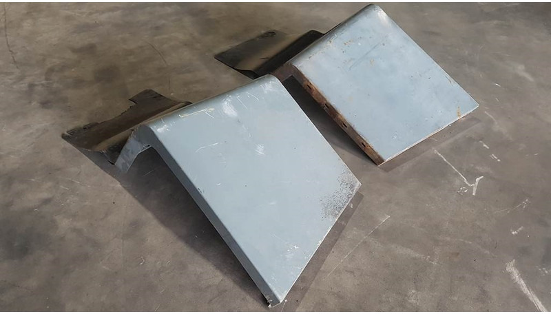 Aile pour Engins de chantier Komatsu WA 270 - 3 - Fender/Kotflügel/Spatbord: photos 7
