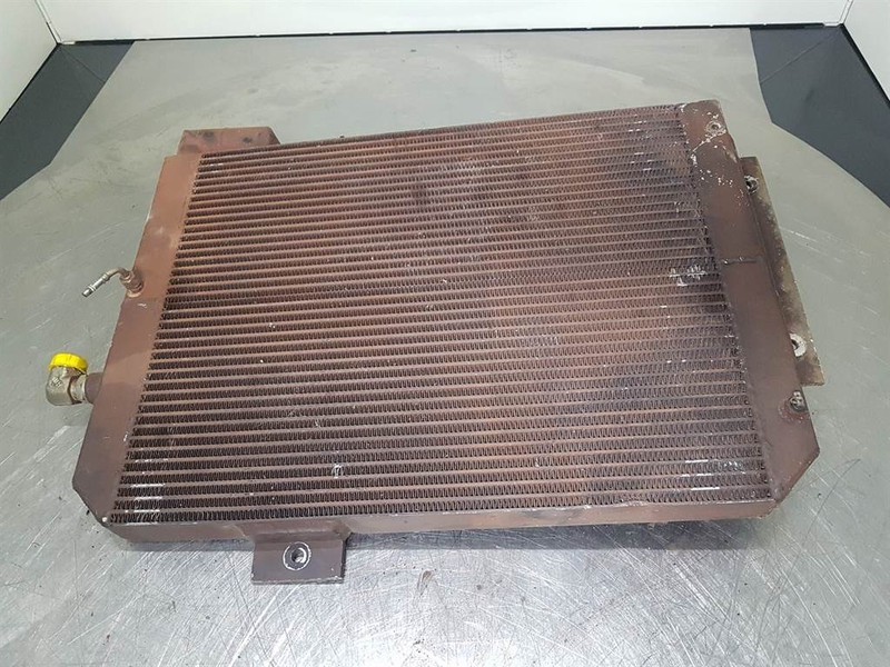 Kramer 880-AKG 0555.064.1000-Cooler/Kühler/Koeler - Moteur et pièces pour Engins de chantier: photos 3 Kramer 880-AKG 0555.064.1000-Cooler/Kühler/Koeler - Moteur et pièces pour Engins de chantier: photos 3
