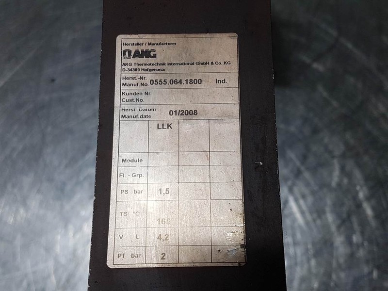 Kramer 880-AKG 0555.064.1800-Cooler/Kühler/Koeler - Moteur et pièces pour Engins de chantier: photos 4 Kramer 880-AKG 0555.064.1800-Cooler/Kühler/Koeler - Moteur et pièces pour Engins de chantier: photos 4