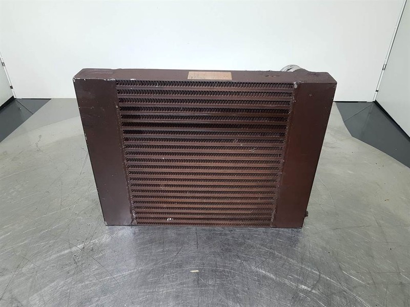 Kramer 880-AKG 0555.064.1800-Cooler/Kühler/Koeler - Moteur et pièces pour Engins de chantier: photos 3 Kramer 880-AKG 0555.064.1800-Cooler/Kühler/Koeler - Moteur et pièces pour Engins de chantier: photos 3
