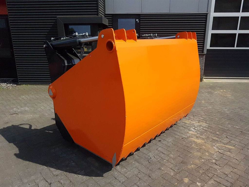 MAMMUT SC195XL - Silage cutter/Silageschneider/Kuilhapper - Matériel d'ensilage: photos 1 MAMMUT SC195XL - Silage cutter/Silageschneider/Kuilhapper - Matériel d'ensilage: photos 1