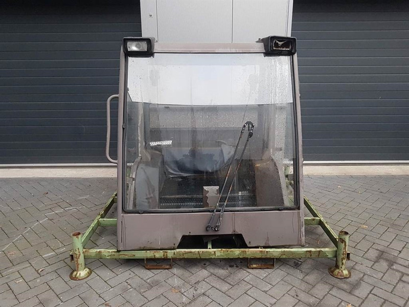 Manitou MLA627 - Cabin/Kabine/Cabine - Cabine et intérieur pour Engins de chantier: photos 2 Manitou MLA627 - Cabin/Kabine/Cabine - Cabine et intérieur pour Engins de chantier: photos 2