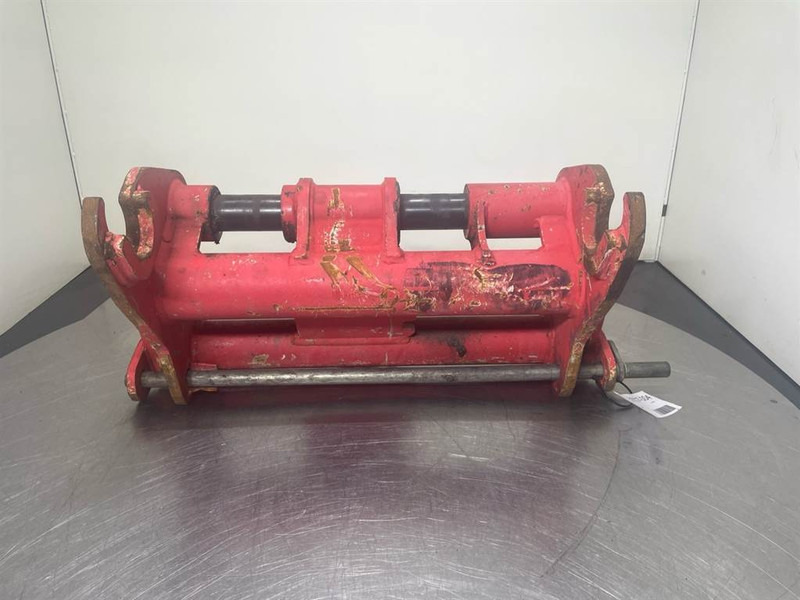 Manitou - Quick coupler/Schnellwechsler/Snelwissel - Attache rapide pour Engins de chantier: photos 1 Manitou - Quick coupler/Schnellwechsler/Snelwissel - Attache rapide pour Engins de chantier: photos 1