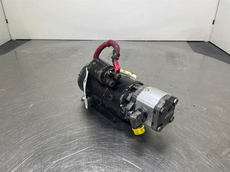 New Holland W110C-84419597-Compact-/steering unit - Hydraulique pour Engins de chantier: photos 3 New Holland W110C-84419597-Compact-/steering unit - Hydraulique pour Engins de chantier: photos 3