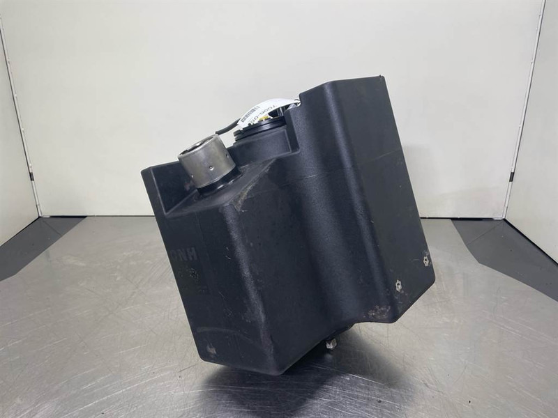 New Holland W110C-CNH 84491464-Fuel tank/Kraftstofftank - Frame/ Châssis pour Engins de chantier: photos 3 New Holland W110C-CNH 84491464-Fuel tank/Kraftstofftank - Frame/ Châssis pour Engins de chantier: photos 3