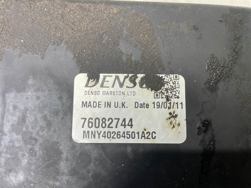 New Holland W110C-Denso 76082744-Airco condenser - Frame/ Châssis pour Engins de chantier: photos 5 New Holland W110C-Denso 76082744-Airco condenser - Frame/ Châssis pour Engins de chantier: photos 5