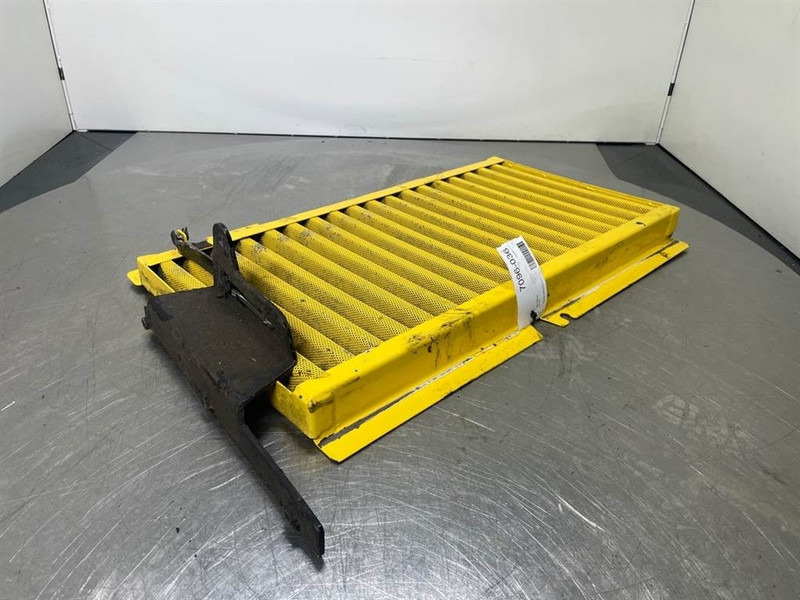 New Holland W110C - Hood/Haube/Kap - Frame/ Châssis pour Engins de chantier: photos 3 New Holland W110C - Hood/Haube/Kap - Frame/ Châssis pour Engins de chantier: photos 3