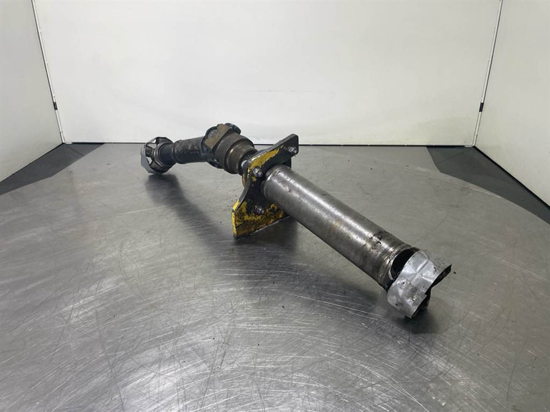 New Holland W110C - Propshaft/Gelenkwelle/Cardanas - Essieu et pièces pour Engins de chantier: photos 4 New Holland W110C - Propshaft/Gelenkwelle/Cardanas - Essieu et pièces pour Engins de chantier: photos 4