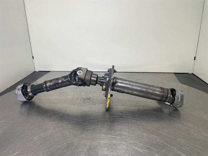 New Holland W110C - Propshaft/Gelenkwelle/Cardanas - Essieu et pièces pour Engins de chantier: photos 5 New Holland W110C - Propshaft/Gelenkwelle/Cardanas - Essieu et pièces pour Engins de chantier: photos 5