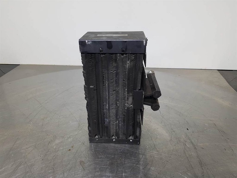 O & K RH6-1186-359-Airco condenser/Klimakondensator - Frame/ Châssis pour Engins de chantier: photos 3 O & K RH6-1186-359-Airco condenser/Klimakondensator - Frame/ Châssis pour Engins de chantier: photos 3