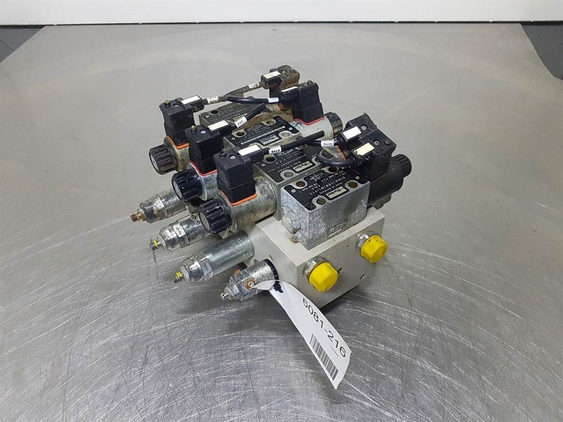 Parker D1FBE01HC0NMW011X944 - NG6 Valve - Hydraulique pour Engins de chantier: photos 1 Parker D1FBE01HC0NMW011X944 - NG6 Valve - Hydraulique pour Engins de chantier: photos 1