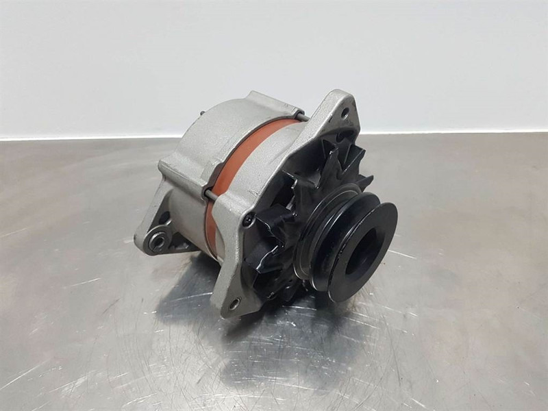 Perkins 1004-24V 55A-Alternator/Lichtmaschine/Dynamo - Moteur pour Engins de chantier: photos 1 Perkins 1004-24V 55A-Alternator/Lichtmaschine/Dynamo - Moteur pour Engins de chantier: photos 1