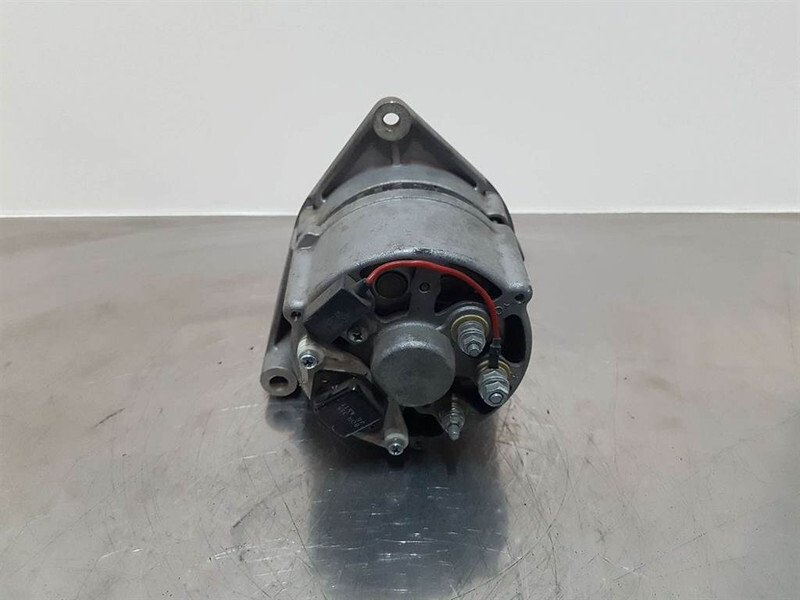 Perkins 12V 33A-11201507-Alternator/Lichtmaschine/Dynamo - Moteur pour Engins de chantier: photos 5 Perkins 12V 33A-11201507-Alternator/Lichtmaschine/Dynamo - Moteur pour Engins de chantier: photos 5
