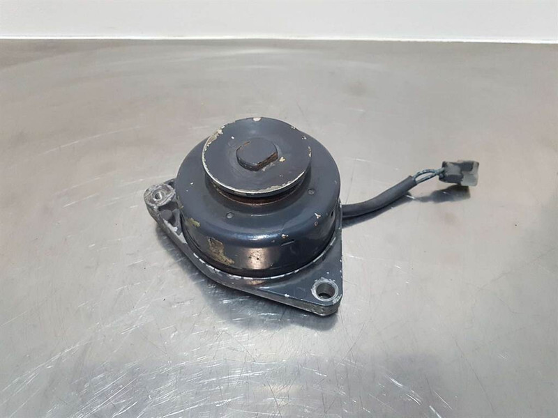 Perkins GP9150-12V 20A-Alternator/Lichtmaschine/Dynamo - Moteur pour Engins de chantier: photos 1 Perkins GP9150-12V 20A-Alternator/Lichtmaschine/Dynamo - Moteur pour Engins de chantier: photos 1
