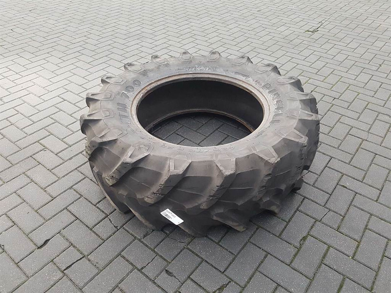 Pirelli 420/70R28-Tire/Reifen/Band - Pneus et jantes pour Engins de chantier: photos 1 Pirelli 420/70R28-Tire/Reifen/Band - Pneus et jantes pour Engins de chantier: photos 1