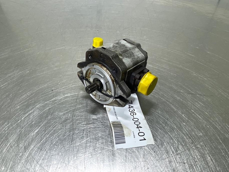 Sauer Danfoss SNP2/NN8,0RN06SA-Gearpump/Zahnradpumpe - Hydraulique pour Engins de chantier: photos 1 Sauer Danfoss SNP2/NN8,0RN06SA-Gearpump/Zahnradpumpe - Hydraulique pour Engins de chantier: photos 1