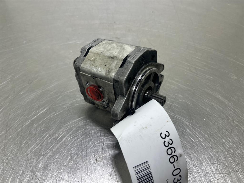 Sauer Danfoss SNP2NN/8,0RNAGSA-Gearpump/Zahnradpumpe - Hydraulique pour Engins de chantier: photos 3 Sauer Danfoss SNP2NN/8,0RNAGSA-Gearpump/Zahnradpumpe - Hydraulique pour Engins de chantier: photos 3