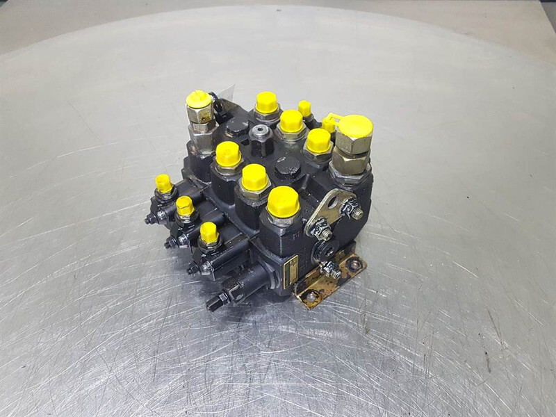 Schaeff SKL853-5520661768-Valve/Ventile/Ventiel - Hydraulique pour Engins de chantier: photos 2 Schaeff SKL853-5520661768-Valve/Ventile/Ventiel - Hydraulique pour Engins de chantier: photos 2