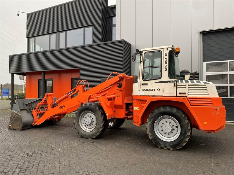 Schaeff SKL863 High-Lift Special - Chargeuse sur pneus: photos 2 Schaeff SKL863 High-Lift Special - Chargeuse sur pneus: photos 2