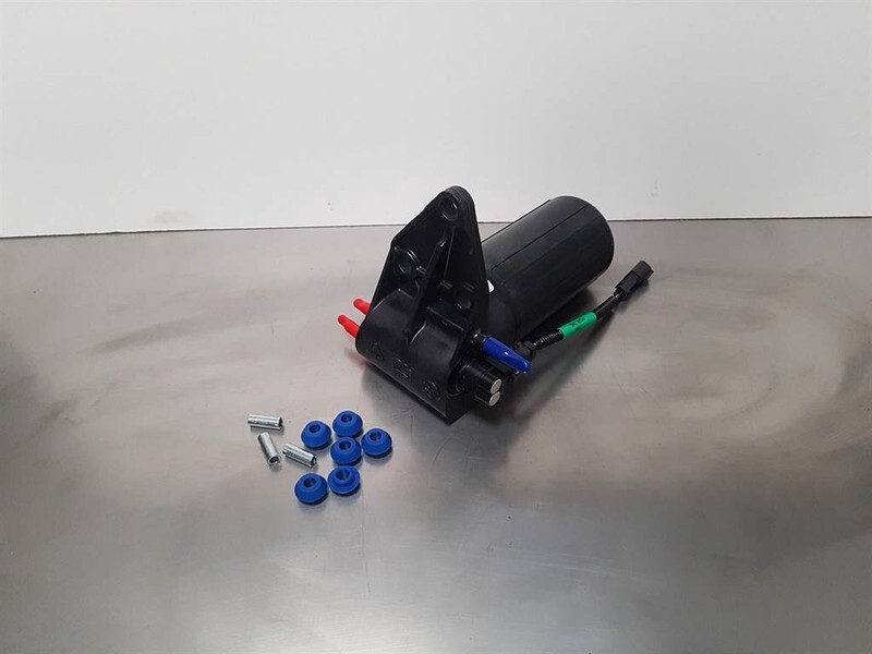 Terex TL120-5568668636-Fuel lift pump/Förderpumpe - Moteur pour Engins de chantier: photos 1 Terex TL120-5568668636-Fuel lift pump/Förderpumpe - Moteur pour Engins de chantier: photos 1