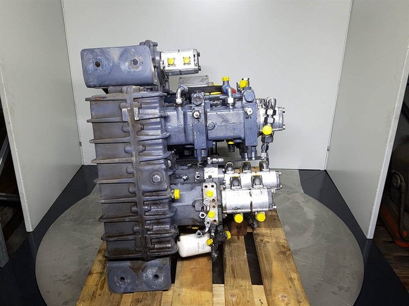 Vögele SUPER 1600/1603/1800/1803- 2031320 -Transmission - Boîte de vitesse et pièces pour Engins de chantier: photos 4 Vögele SUPER 1600/1603/1800/1803- 2031320 -Transmission - Boîte de vitesse et pièces pour Engins de chantier: photos 4