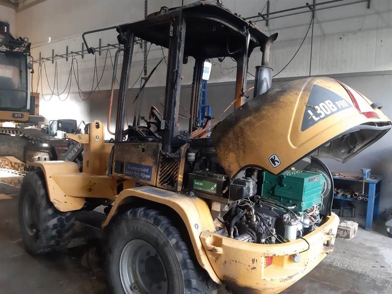 Volvo L 30 B-Z / SX (For parts) - Chargeuse sur pneus: photos 3 Volvo L 30 B-Z / SX (For parts) - Chargeuse sur pneus: photos 3