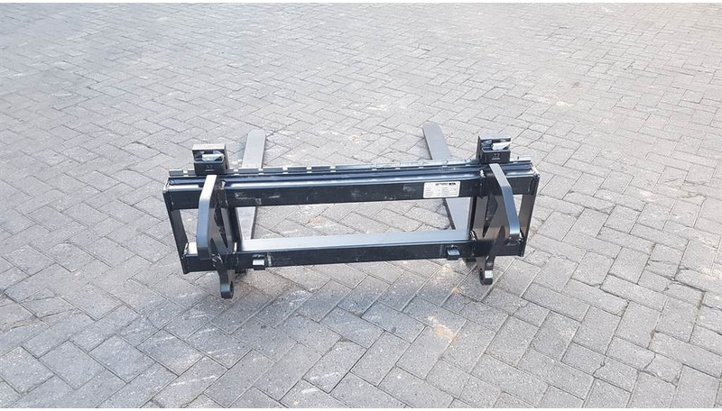 Volvo L30/L35-2,5T-Forks/Palletgabeln/Palletvorken - Fourches pour Engins de chantier: photos 5 Volvo L30/L35-2,5T-Forks/Palletgabeln/Palletvorken - Fourches pour Engins de chantier: photos 5