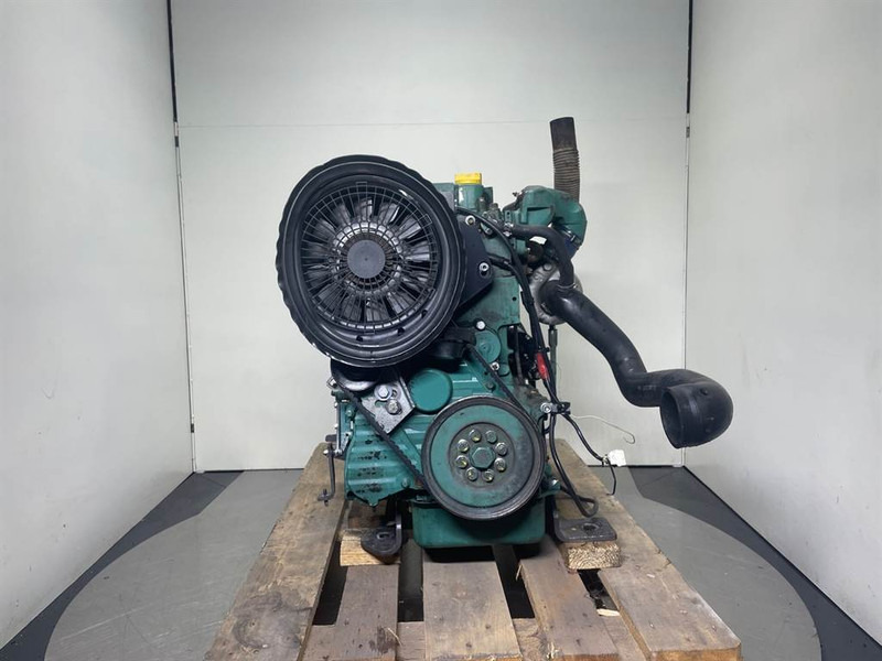 Volvo L30B-Z/X-D3DCDE2-Engine/Motor - Moteur pour Engins de chantier: photos 2 Volvo L30B-Z/X-D3DCDE2-Engine/Motor - Moteur pour Engins de chantier: photos 2