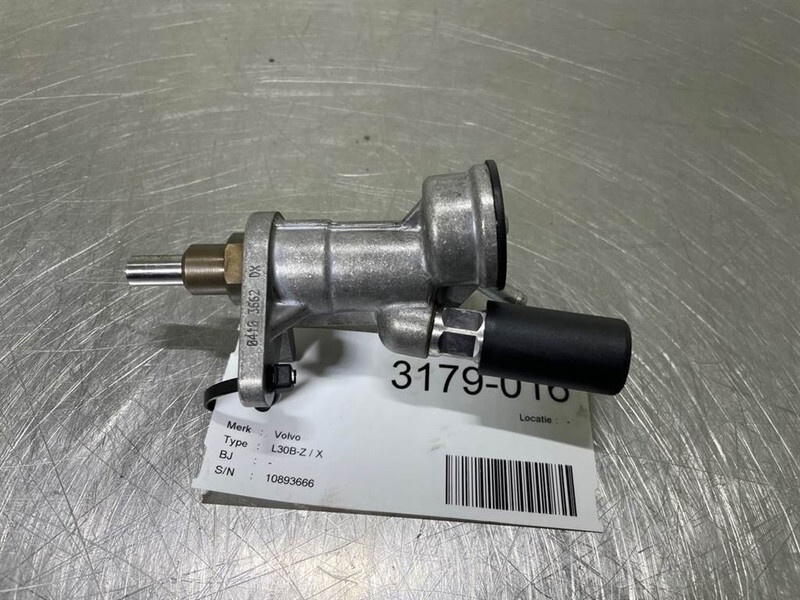 Volvo L30B-Z/X-Deutz TD2011L04I-04103662DX-Fuel pump - Moteur pour Engins de chantier: photos 1 Volvo L30B-Z/X-Deutz TD2011L04I-04103662DX-Fuel pump - Moteur pour Engins de chantier: photos 1