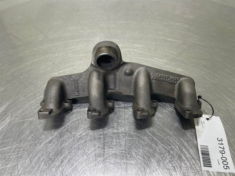 Volvo L30B-Z/X-Deutz TD2011L04I-04286407-Intake manifold - Moteur pour Engins de chantier: photos 1 Volvo L30B-Z/X-Deutz TD2011L04I-04286407-Intake manifold - Moteur pour Engins de chantier: photos 1