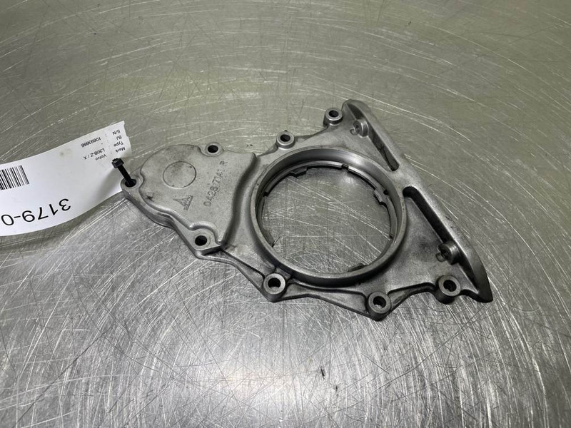 Volvo L30B-Z/X-Deutz TD2011L04I-04287141R-Front cover - Moteur pour Engins de chantier: photos 1 Volvo L30B-Z/X-Deutz TD2011L04I-04287141R-Front cover - Moteur pour Engins de chantier: photos 1