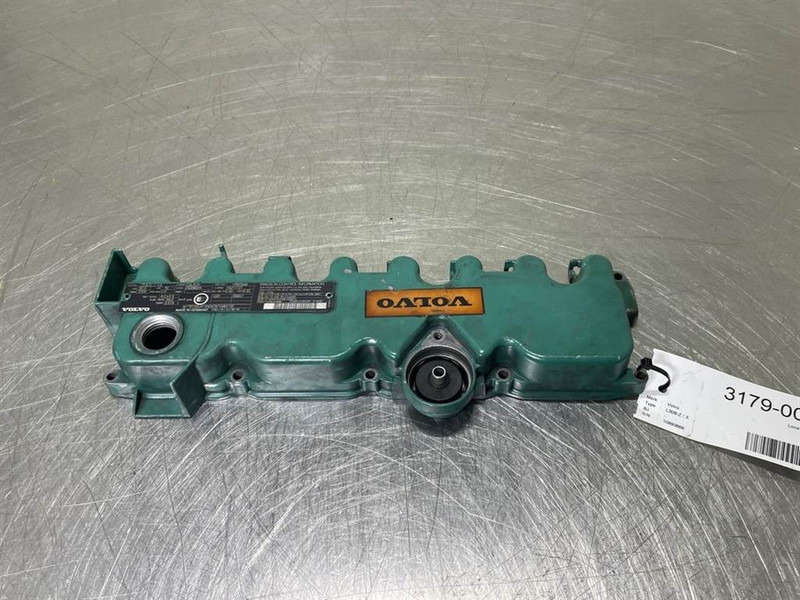 Volvo L30B-Z/X-Deutz TD2011L04I-Valve cover/Ventildeckel - Moteur pour Engins de chantier: photos 2 Volvo L30B-Z/X-Deutz TD2011L04I-Valve cover/Ventildeckel - Moteur pour Engins de chantier: photos 2