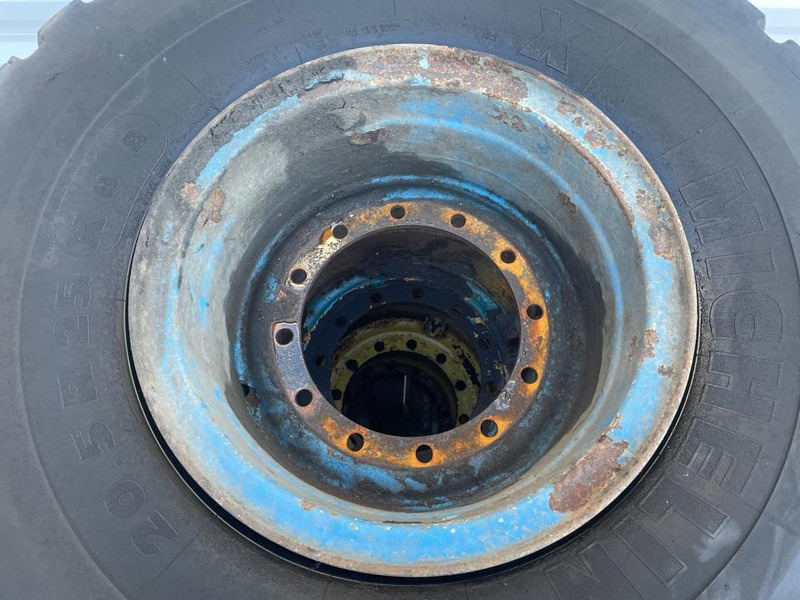 Werklust WG18B-Michelin 20.5R25-Tire/Reifen/Band - Pneus et jantes pour Engins de chantier: photos 3 Werklust WG18B-Michelin 20.5R25-Tire/Reifen/Band - Pneus et jantes pour Engins de chantier: photos 3