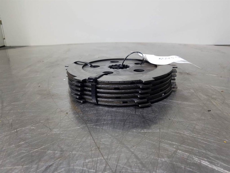 Zettelmeyer ZL1001 - Brake disc/Bremsscheibe/Remvoering - Pièces de frein pour Engins de chantier: photos 2 Zettelmeyer ZL1001 - Brake disc/Bremsscheibe/Remvoering - Pièces de frein pour Engins de chantier: photos 2