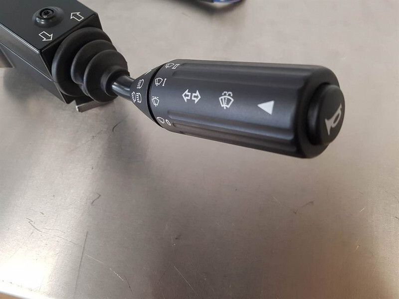 Zettelmeyer ZL802-ZM2808703-Steer col switch/Lenkstockschalter - Commutateur de colonne de direction pour Engins de chantier: photos 3 Zettelmeyer ZL802-ZM2808703-Steer col switch/Lenkstockschalter - Commutateur de colonne de direction pour Engins de chantier: photos 3