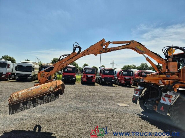JCB Fastrac inklusive 4x4 Mulag Front + Heck Mäher - Tracteur agricole: photos 3 JCB Fastrac inklusive 4x4 Mulag Front + Heck Mäher - Tracteur agricole: photos 3