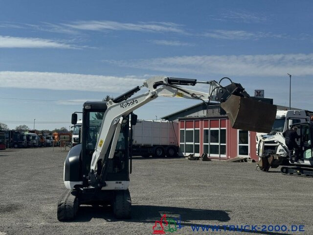 Kubota KX027-4 GL Verstellausleger + Powertilt - Mini pelle: photos 3 Kubota KX027-4 GL Verstellausleger + Powertilt - Mini pelle: photos 3