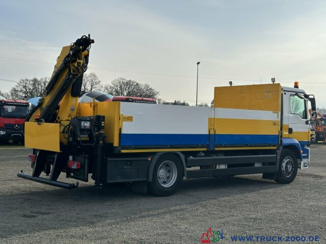 MAN TGM 18.250 Kran Hiab 099 gefaltet am Heck 1.Hand - Camion plateau, Camion grue: photos 1 MAN TGM 18.250 Kran Hiab 099 gefaltet am Heck 1.Hand - Camion plateau, Camion grue: photos 1