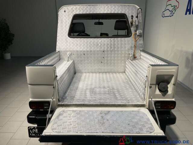 Mercedes-Benz 300 GD Pickup "Mit Winterdienst" 1. Hand 29 TKM - Pick-up: photos 5 Mercedes-Benz 300 GD Pickup "Mit Winterdienst" 1. Hand 29 TKM - Pick-up: photos 5