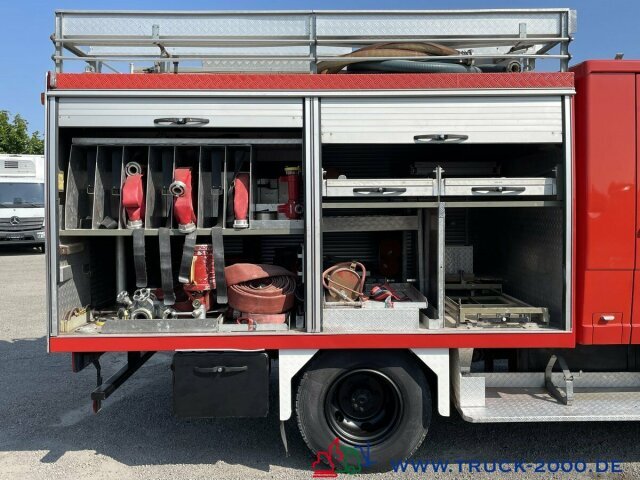 Mercedes-Benz 814 D Metz Feuerwehr inkl Löschpumpe 9 Sitzer - Fourgon, Utilitaire double cabine: photos 5 Mercedes-Benz 814 D Metz Feuerwehr inkl Löschpumpe 9 Sitzer - Fourgon, Utilitaire double cabine: photos 5