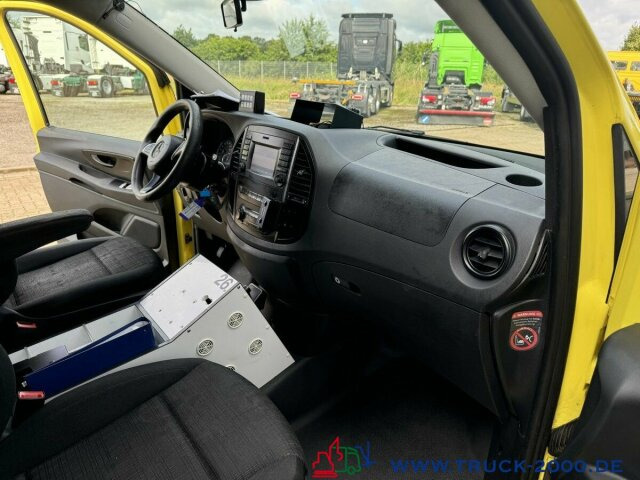 Mercedes-Benz Vito 119 CDI 4x4 Notarzt Rettung Ambulance Klima - Ambulance: photos 4 Mercedes-Benz Vito 119 CDI 4x4 Notarzt Rettung Ambulance Klima - Ambulance: photos 4
