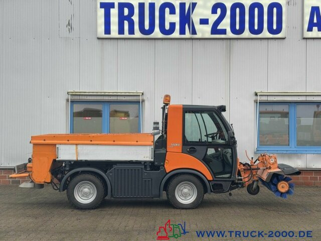 Multicar Tremo X56 Winterdienst Streuer + Besen NUR4126km - Véhicule utilitaire benne: photos 5 Multicar Tremo X56 Winterdienst Streuer + Besen NUR4126km - Véhicule utilitaire benne: photos 5