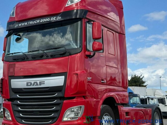 DAF XF 460 FT Super Space Cab 2 Betten + Kühlschrank - Tracteur routier: photos 2 DAF XF 460 FT Super Space Cab 2 Betten + Kühlschrank - Tracteur routier: photos 2