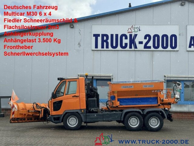 Multicar M30 6x4 3 Achsen Winterdienst Schild +Streuer - Véhicule utilitaire: photos 1 Multicar M30 6x4 3 Achsen Winterdienst Schild +Streuer - Véhicule utilitaire: photos 1