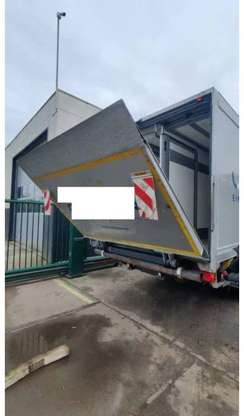 Dhollandia Laadklep / Achtersluitklep 2000 kg MBB / Palfinger / B.A.R. Cargolift - Hayon élévateur: photos 4 Dhollandia Laadklep / Achtersluitklep 2000 kg MBB / Palfinger / B.A.R. Cargolift - Hayon élévateur: photos 4