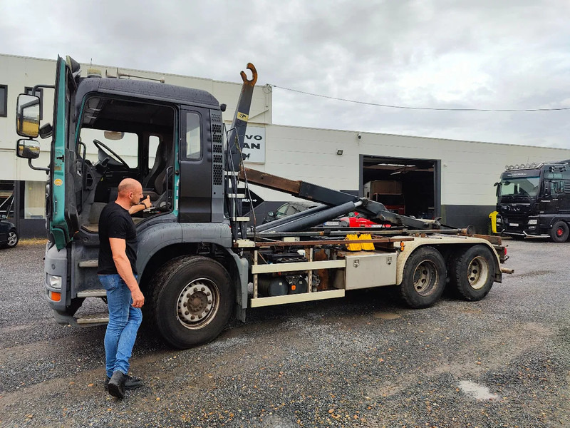 MAN TGA 26.350 6x4 Container AJK Euronorm 3 - Camion ampliroll: photos 5 MAN TGA 26.350 6x4 Container AJK Euronorm 3 - Camion ampliroll: photos 5